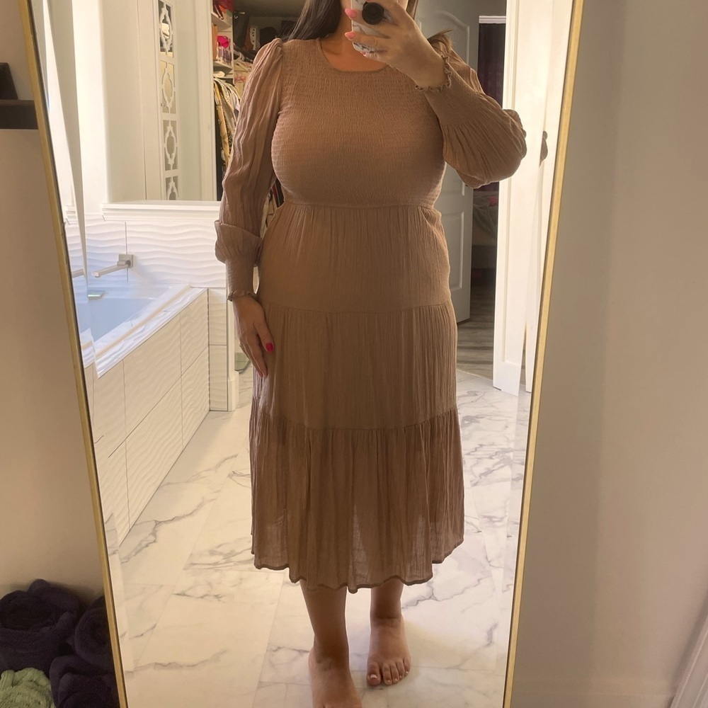 By The River Women Dress Long Sleeve Rufflee Stretchy Beige size L